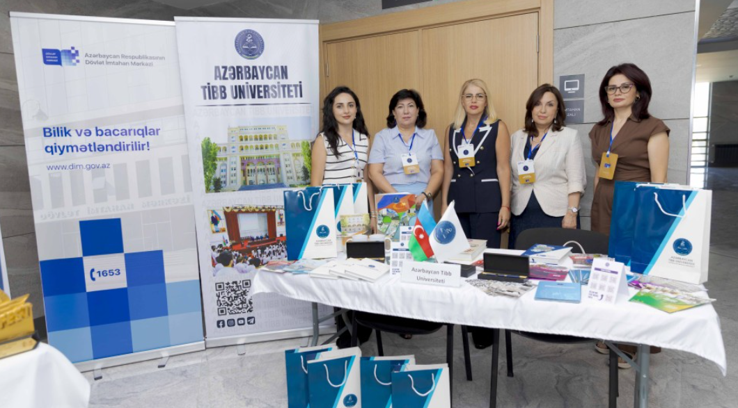 Yüksək bal toplayan abituriyentlərin seçimi: DİM sərgisində ATU stendinə böyük maraq