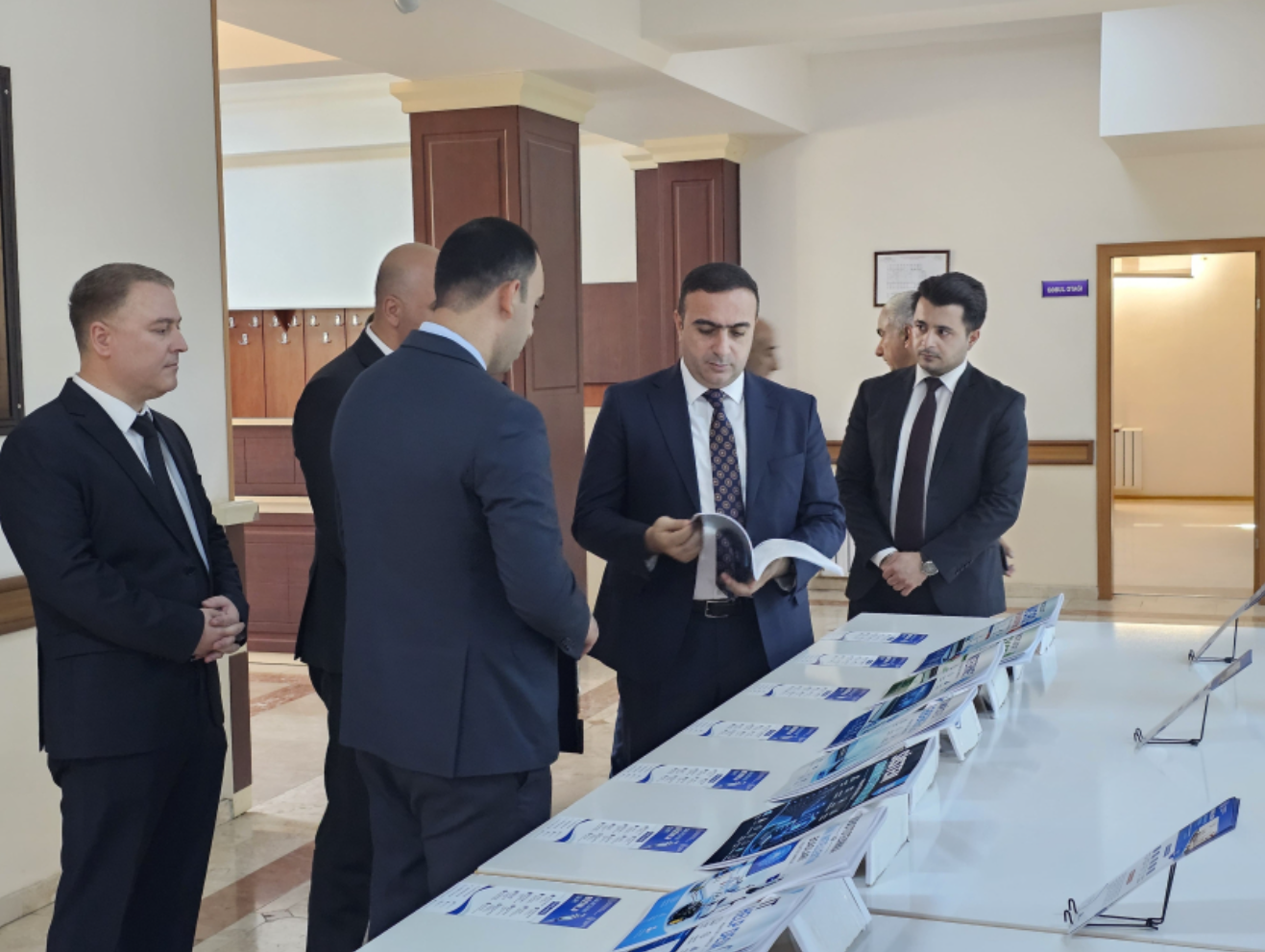 Naxçıvanda Azərbaycan dilində İT dərslikləri təqdim olunub