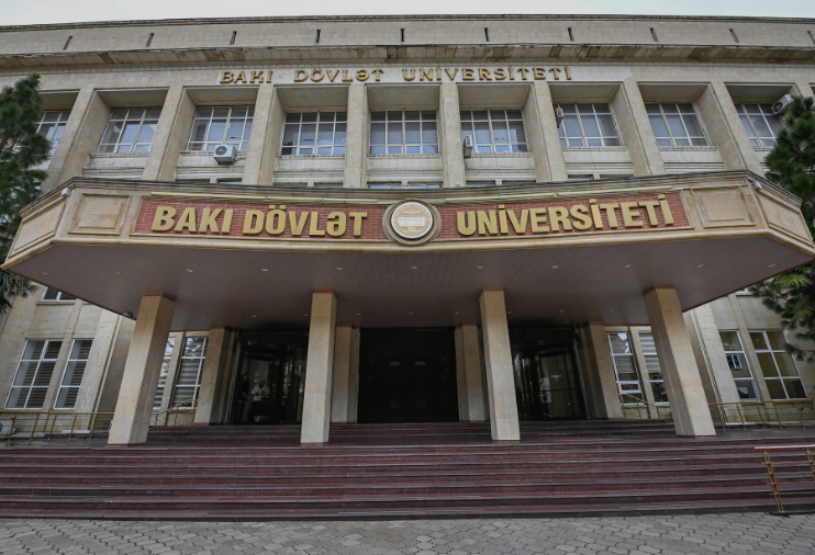 BDU-nun akademik heyəti üçün təlim: Klinik sosial iş