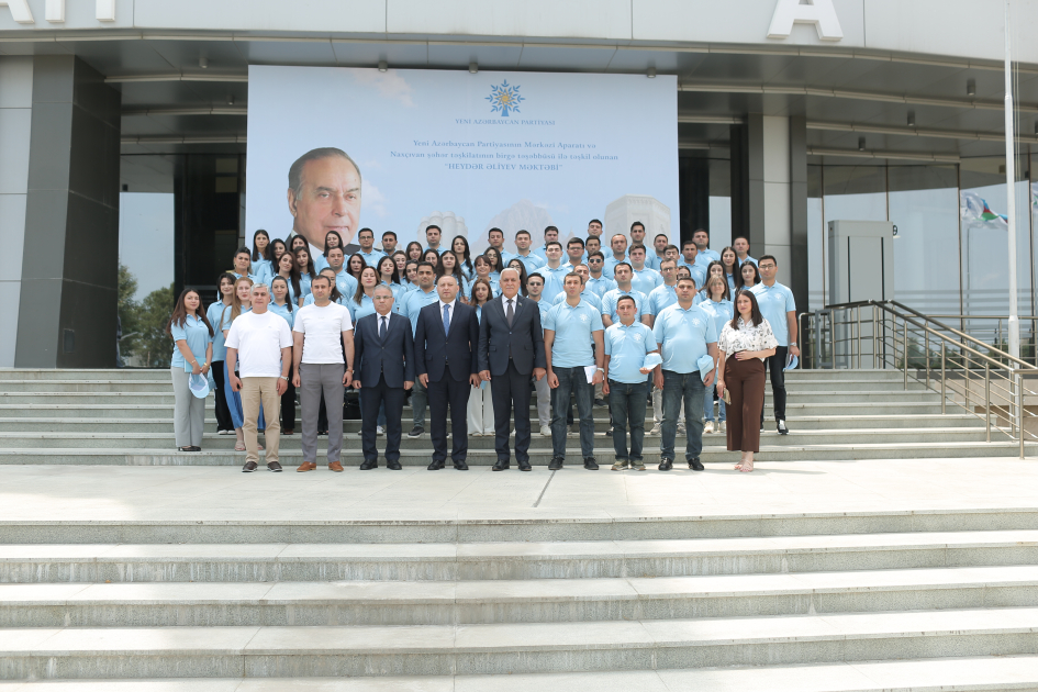 “Heydər Əliyev məktəbi” layihəsi davam edir: Gənclərlə ikinci görüş-FOTOLAR