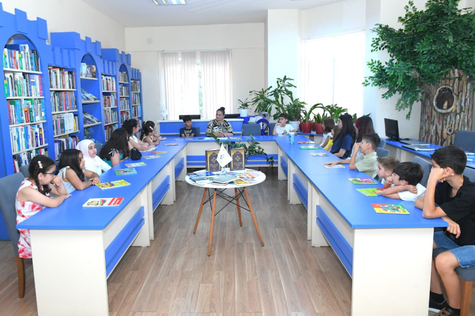 Balaca oxucular maarifləndirici ədəbi görüşdə bir araya gəlib