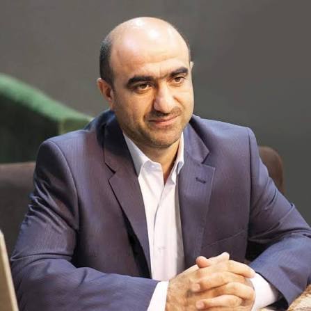 “Gənclər texnologiyadan istifadə edərkən mənəvi dəyərləri qorumalıdır” - İlahiyyatçı Ağa Hacıbəyli