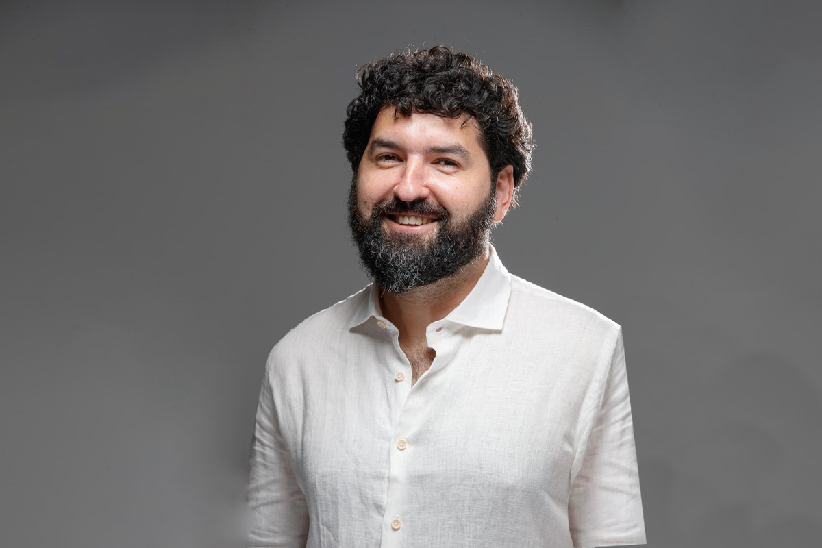 “Psixoloji dəstək almaq problemli olmaq demək deyil, insanın öz psixi sağlamlığına dəyər verdiyini göstərir.”- psixoloq Nizami Orucov