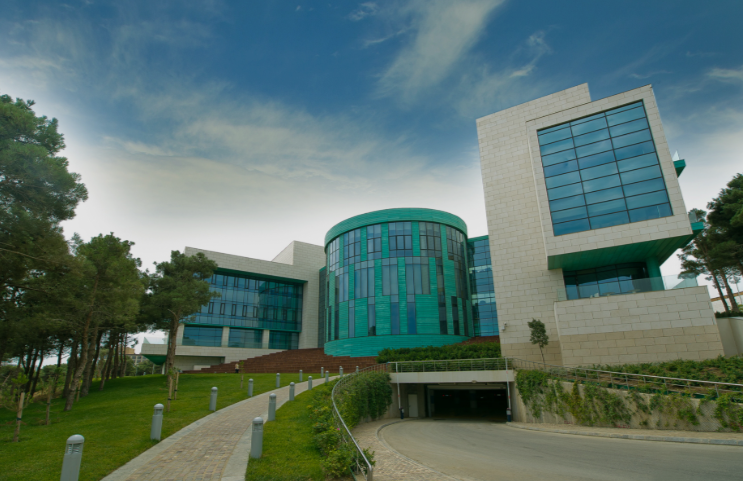 ADA Universitetində uyğun kənd təsərrüfatı yönümlü ixtisasları bitirən subbakalavrların “Heyvandarlıq” ixtisasına qəbul imkanı