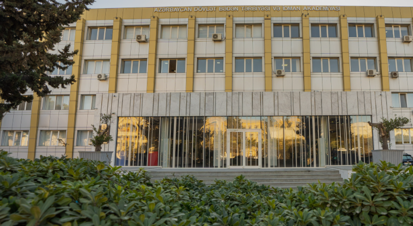 AİA-nın tədrisi ingilis dilində olan “İdman menecmenti və kommunikasiya” və “Məşqçilik” ixtisasları üzrə müsabiqədə iştirak etmək istəyən abituriyentlərin nəzərinə!