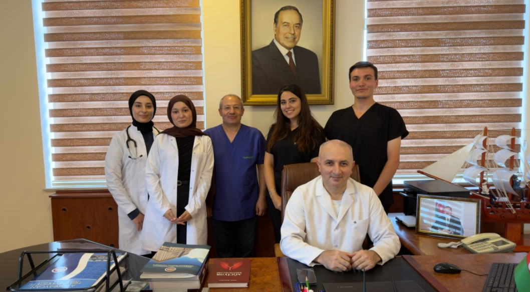  Üsküdar Universitetinin bir qrup tələbəsi ATU-da kliniki təcrübə proqramını uğurla başa vurub