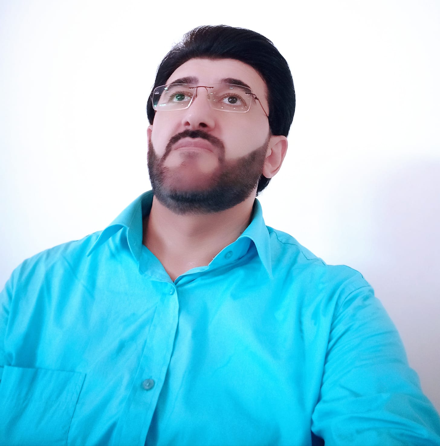 “Dini mövzu sadə TikTok və Instagram mövzusu deyil” – İlahiyyatçı Hacı Təyyar Hüseynli