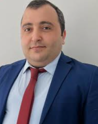 "Bu da özlüyündə abituriyent sayının artmasına gətirib çıxarır"-Təhsil Eksperti Elçin Muradov