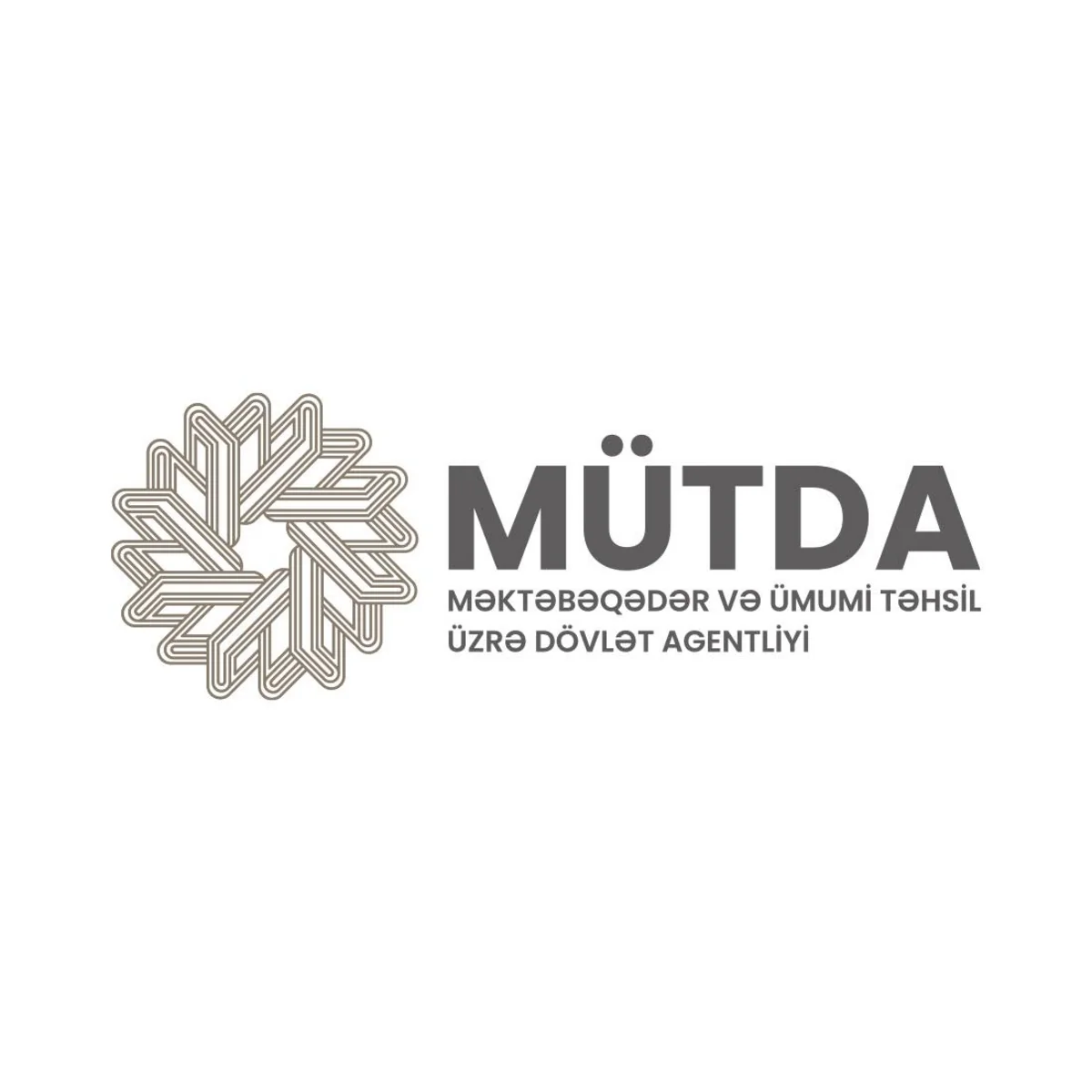 MÜTDA: Məktəbli formasına görə valideynlərin hansısa satış məntəqəsinə yönləndirilməsi yolverilməzdir