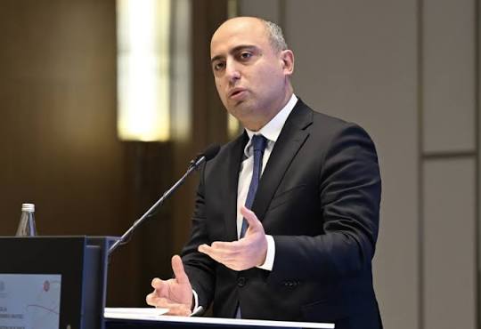     Vətəndaşların DİQQƏTİNƏ: Nazir avqust ayında qəbul keçirəcək