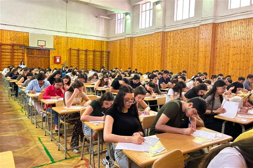 ADU-da yay semestri imtahanları keçiriləcək