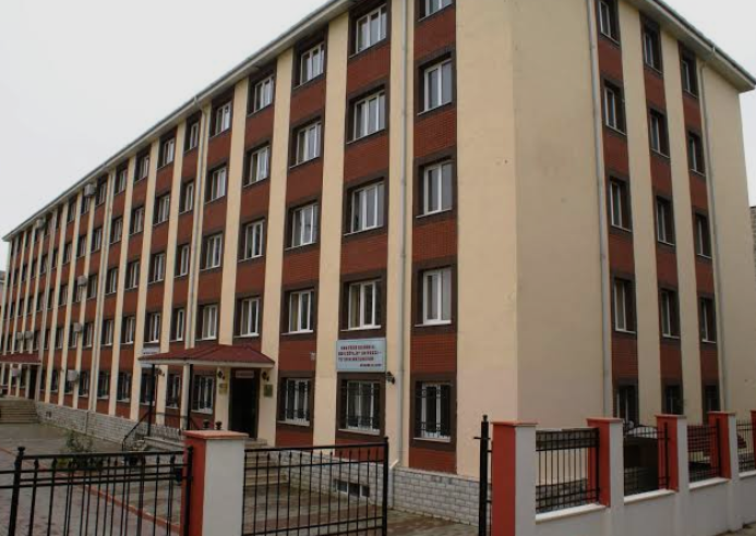 BDU-nun nəzdində “Gənc istedadlar” liseyinin məzunlarının hamısı ali məktəbə qəbul olunub