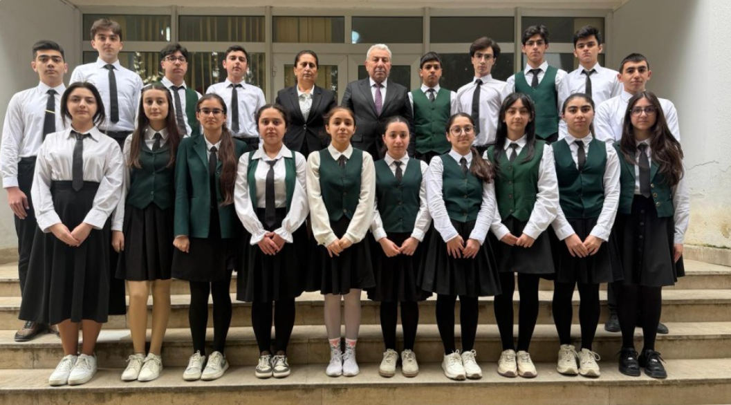 ATU-nu bir gimnaziyadan 21 şagird seçdi: 11 “A” sinfindən 13 məzun