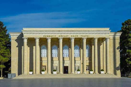 Sumqayıt teatrı yeni mövsümü "Ölməz" tamaşası ilə açacaq