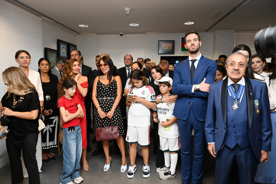 Madriddə MAMA “Ana təbiət” sərgisinin açılışı olub