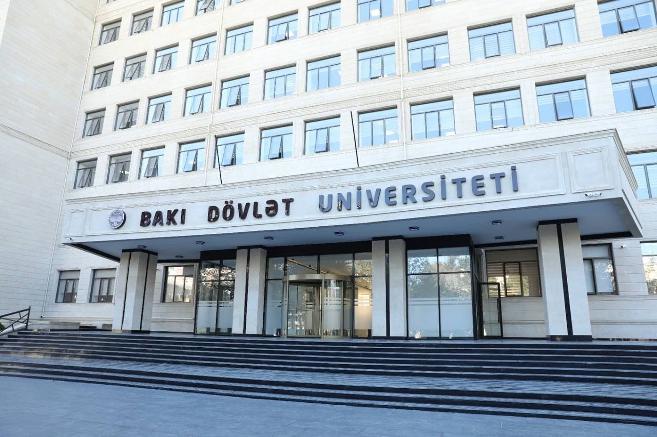 BDU-da müəllimlərə süni intellekt öyrədiləcək