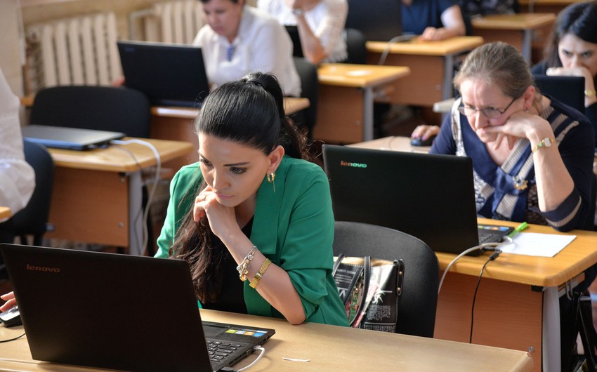 Müəllimlərin sertifikatlaşdırılması prosesinin müsahibə mərhələsi davam edir