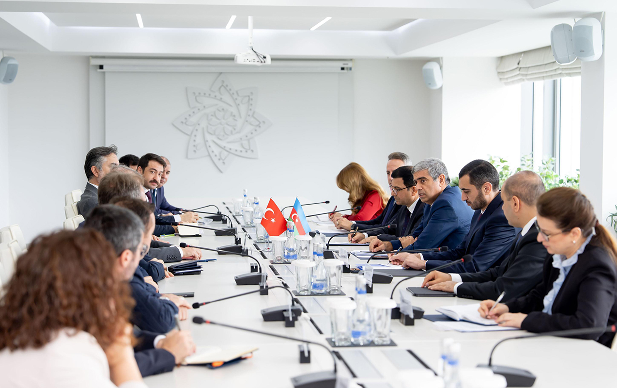 Nazirlikdə Türkiyə nümayəndələri ilə görüş