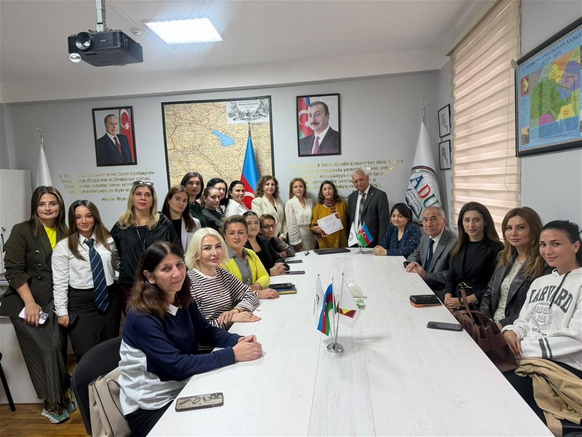 ADU-da Türkiyəli professorlar tərəfindən təlim keçirilib