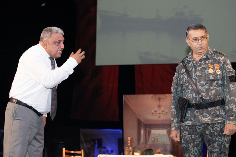 Sumqayıt Teatrında “Sürgün sevgi” tamaşasının premyerası olacaq