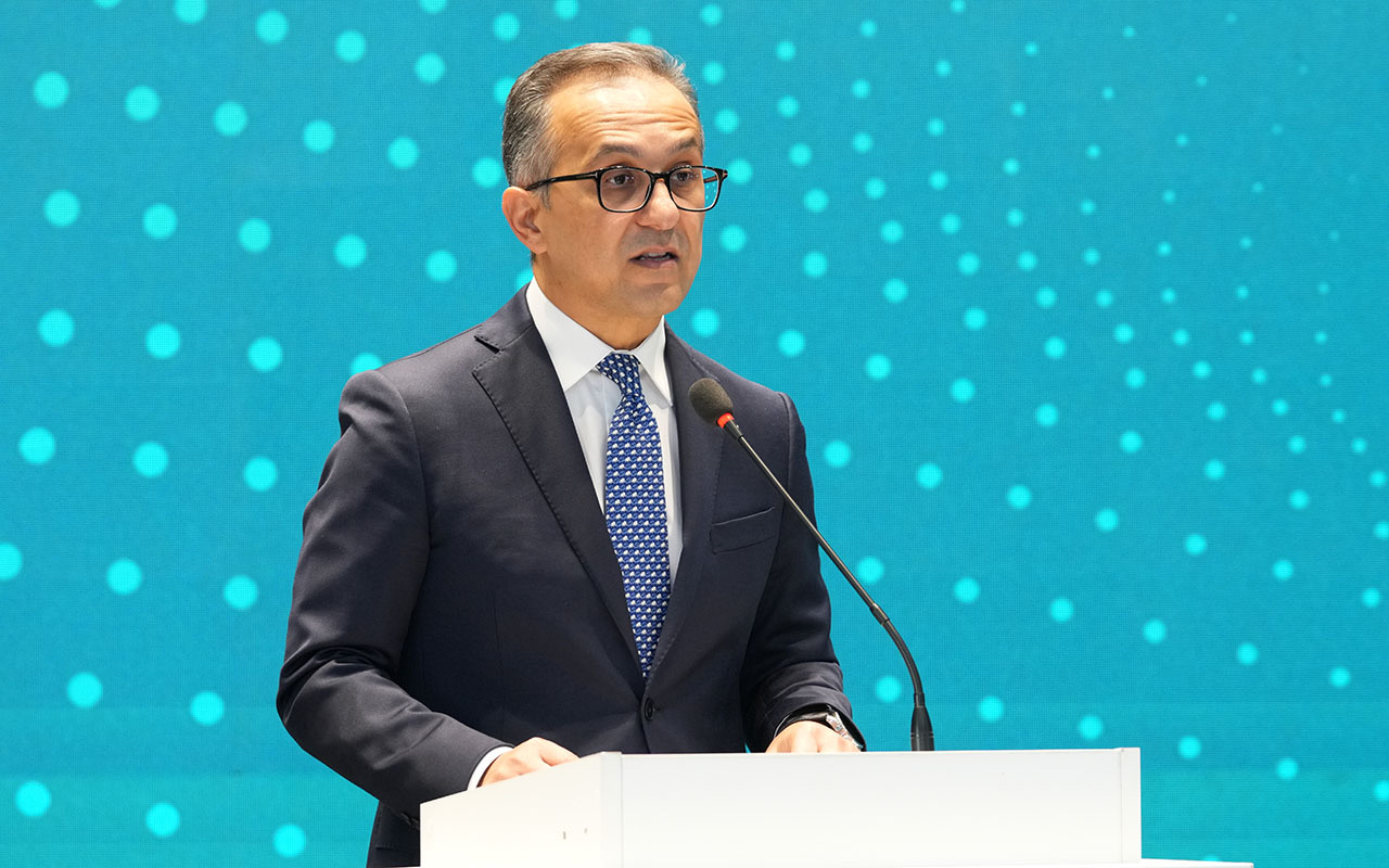 “Azərbaycanın dünyəvi idarəetmə modeli ilə dini dəyərlər arasında ziddiyyət yoxdur”
