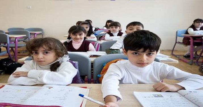 Məktəblərdə geyim qaydalarının icrasına dair monitorinqlərə başlanıldı