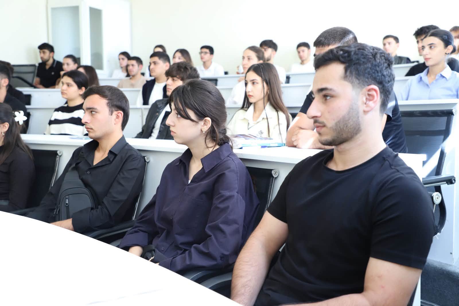 Gender bərabərliyinə həsr olunmuş seminar keçirilib