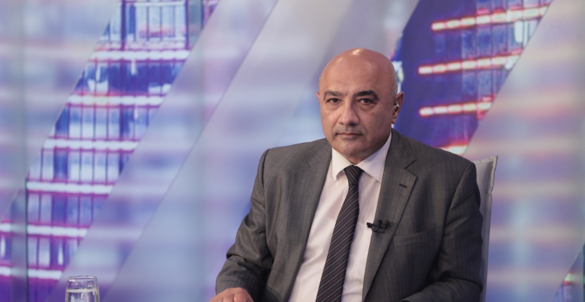 Tural Abbasov: “Siyasi elmlər üzrə təhsil alan gənclər fundamental elmi mənbələrə üstünlük verməlidirlər”