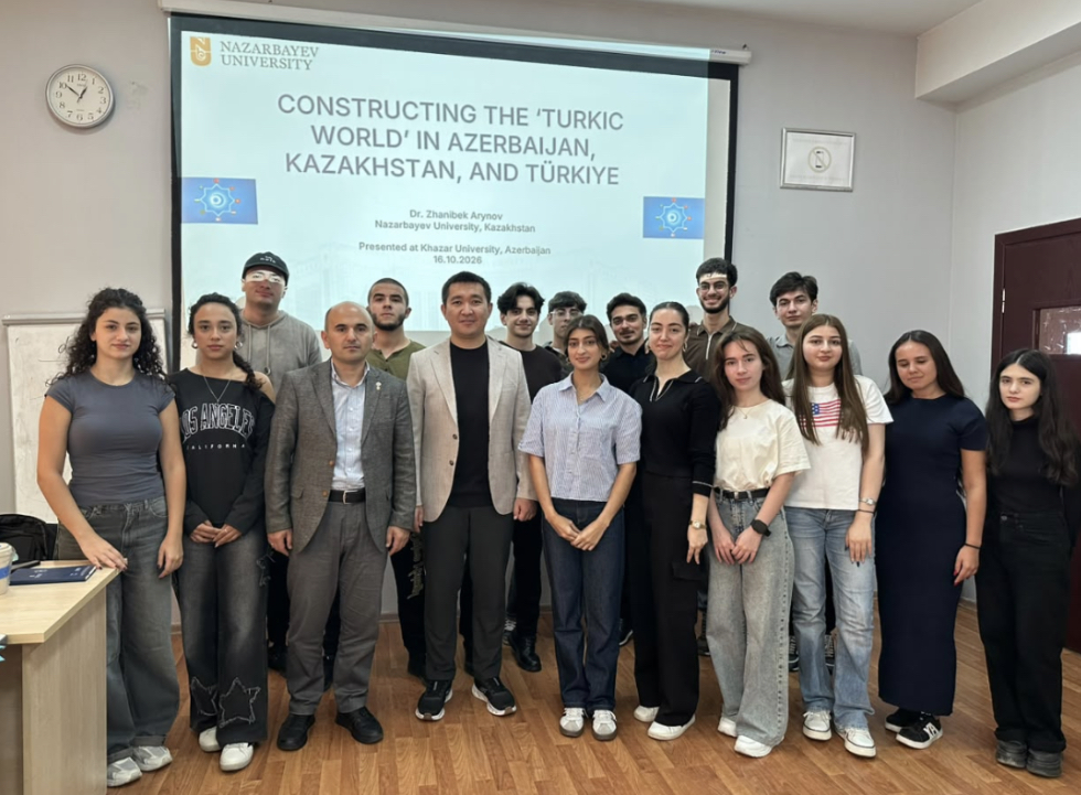 Nazarbayev Universitetinin professoru Xəzərdə olub