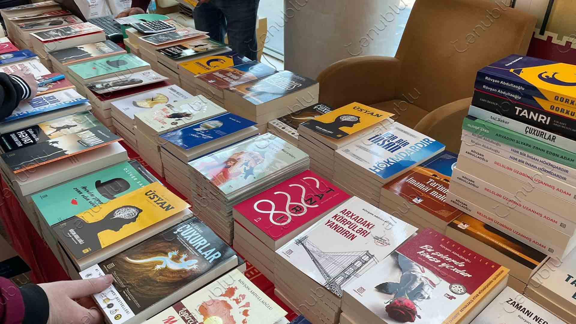 Türk Mədəniyyəti və İrsi Fondunun nəşri: “Xaqani Şirvani – pyeslər toplusu”