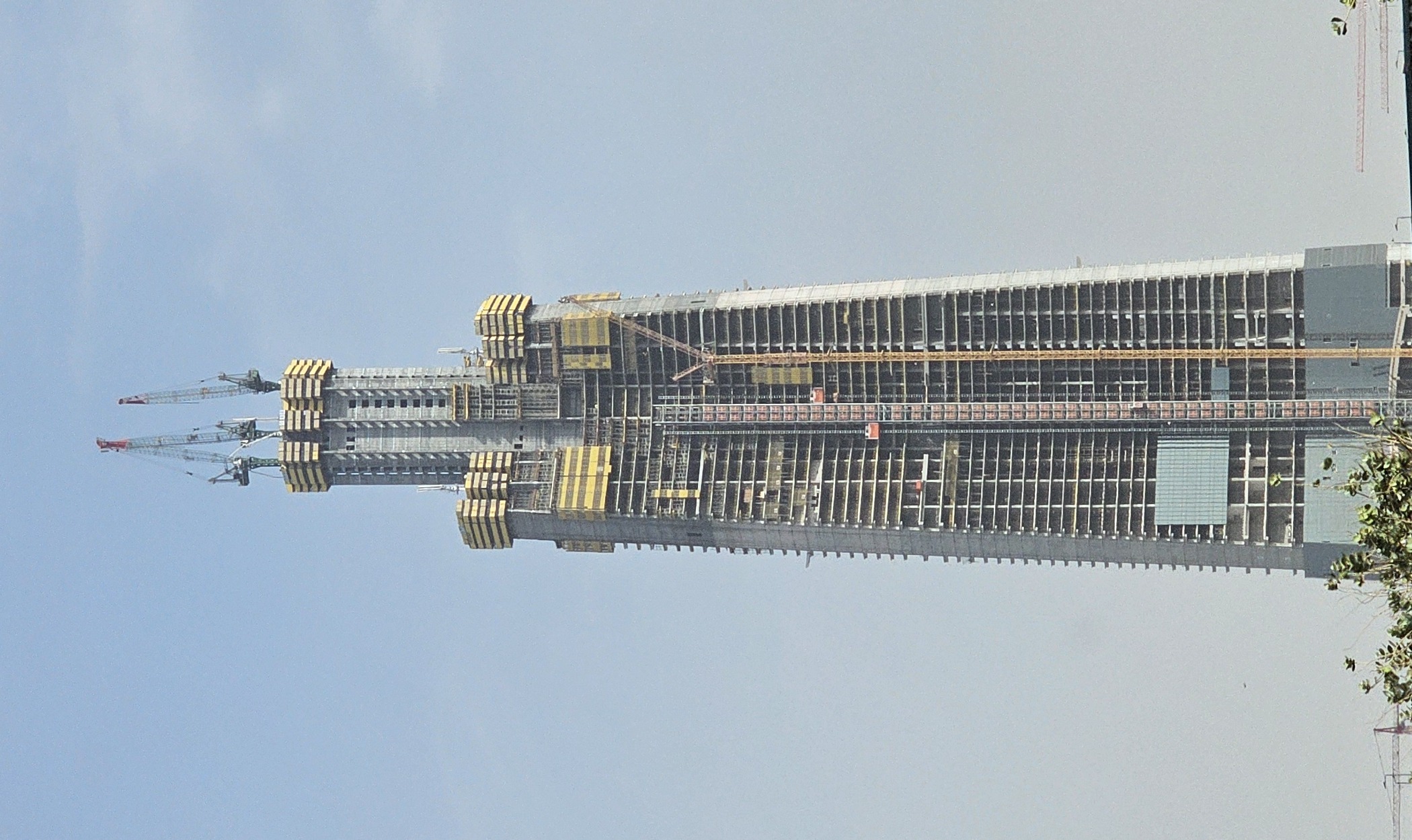 “JEC Tower” göydələni inşa edilir