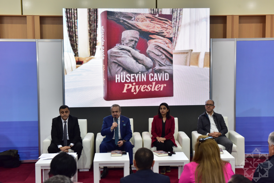 Hüseyn Cavid əsərlərinin Ulu Öndərin xatirəsinə ithaf edilən Türkiyə nəşri