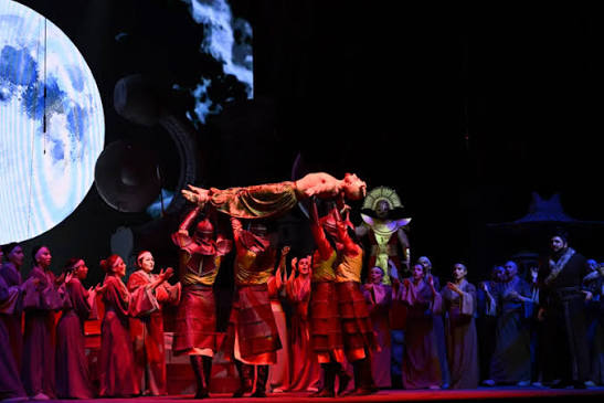  "Turandot" tamaşasının premyerası olub