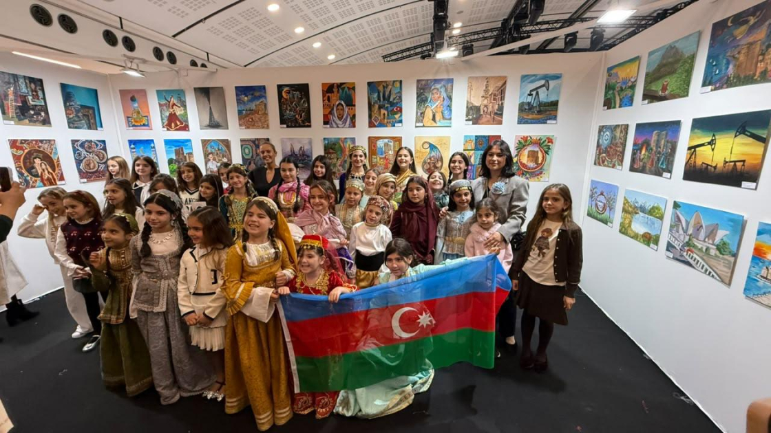 Balaca rəssamlar ölkəmizi dünyaya tanıdırlar
