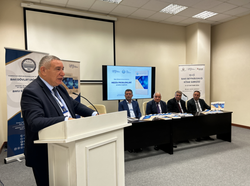 Sərgidə “BDU-nun media problemləri jurnalı” təqdim olunub