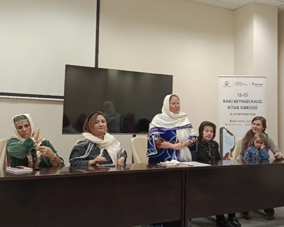 Bakı Kitab Sərgisində Mirvarid Dilbazinin poeziya dünyası və milli kəlağayı irsimiz tanıdılıb