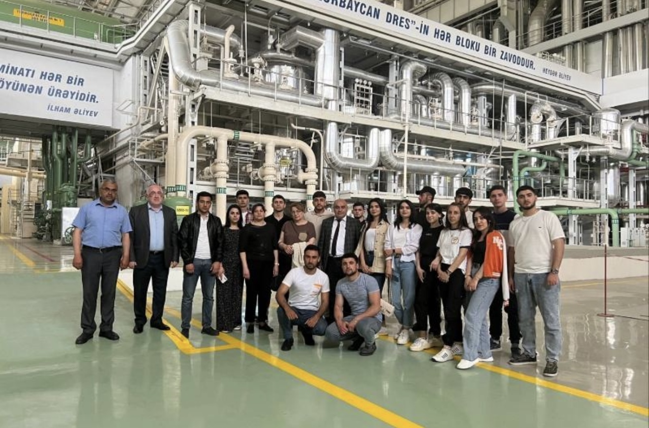 Universitet tələbələri elektrik stansiyasında praktiki təcrübə keçiblər