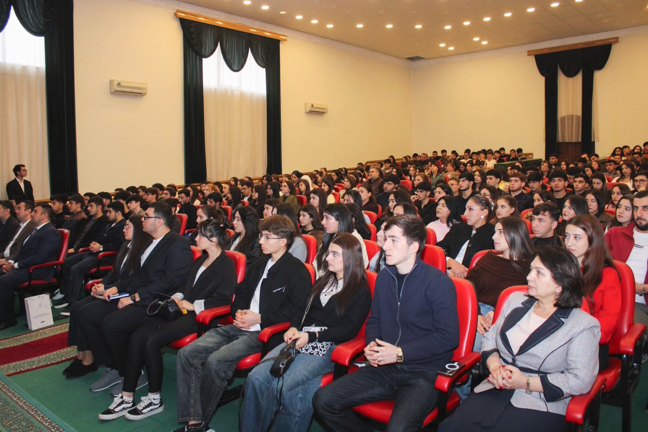 MDU-da təhsil tələbə krediti ilə bağlı maarifləndirici görüş keçirilib