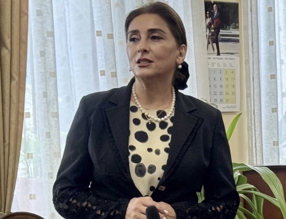 Afət Abbasova: Çingiz Abdullayevin əsərləri oxucularımızın ən çox soruşduğu və oxumaq istədiyi kitablardandır