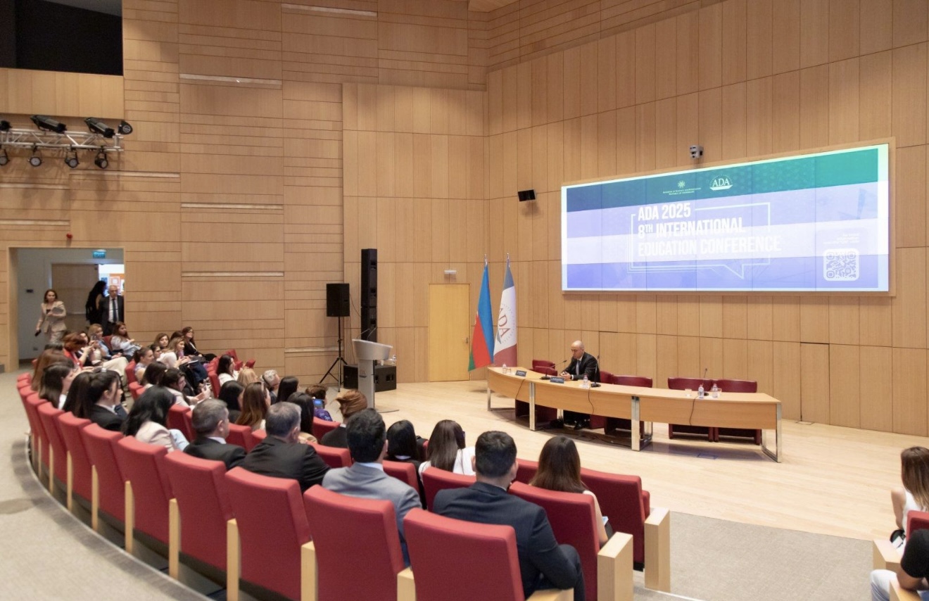 Bakıda təhsilin gələcəyi və süni intellektin imkanları müzakirə olunub