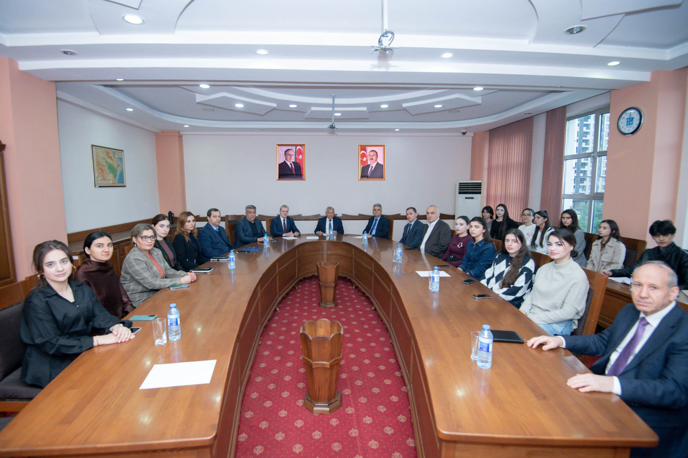 BMU-da fizika üzrə Nobel mükafatına həsr olunan elmi seminar