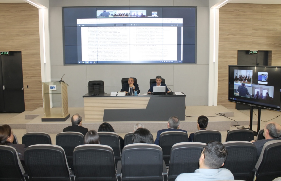 DİM-də 9 fənn üzrə elmi-metodik seminarlar keçirilib
