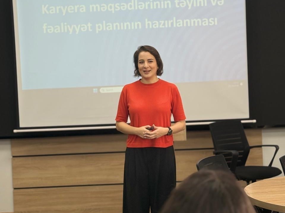 BDU-da Karyera Təlimi