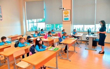 Şagirdlərin elektron yerdəyişməsinə başlanılır